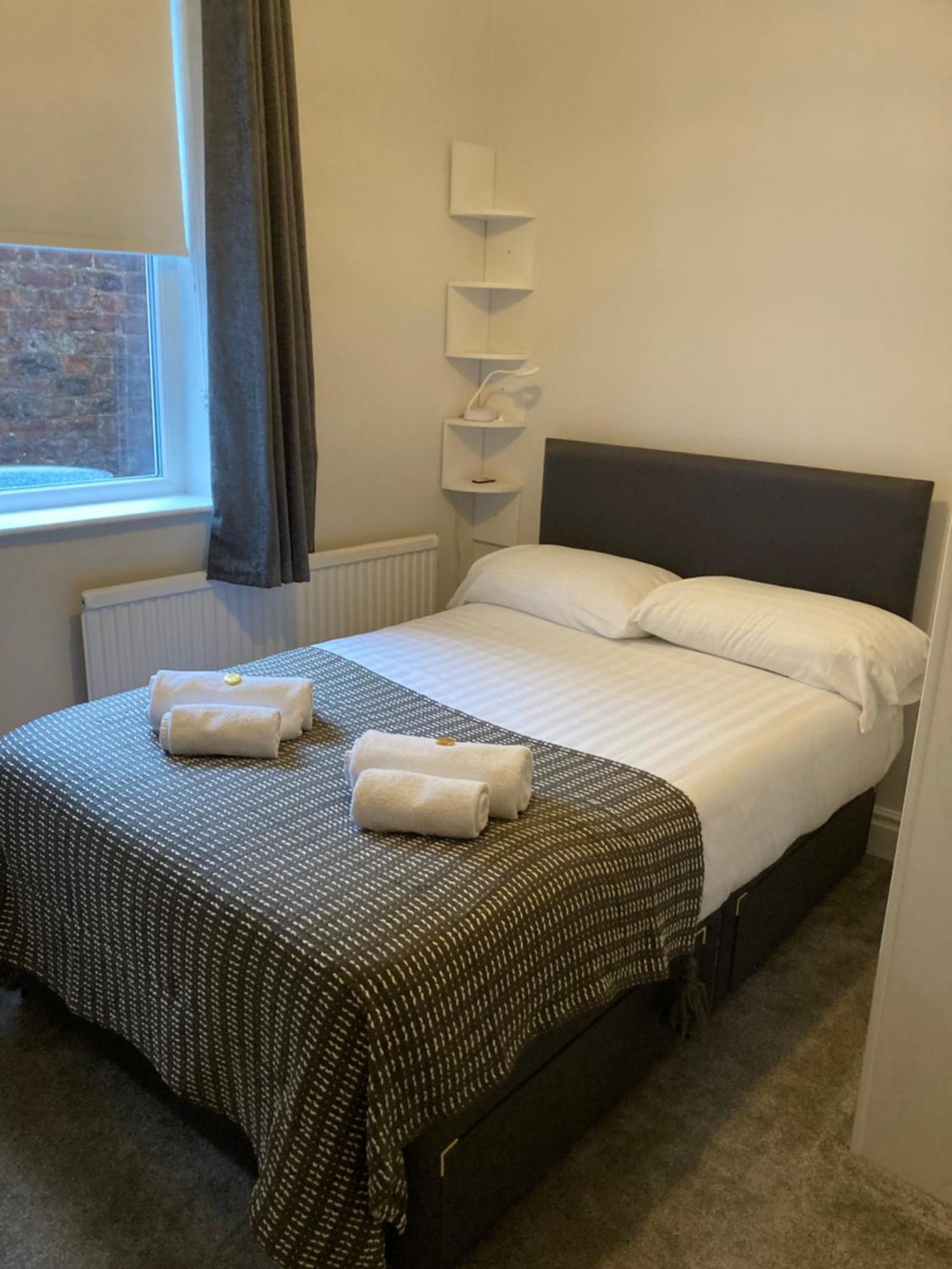 Holgate Premier Apartment Йорк Экстерьер фото